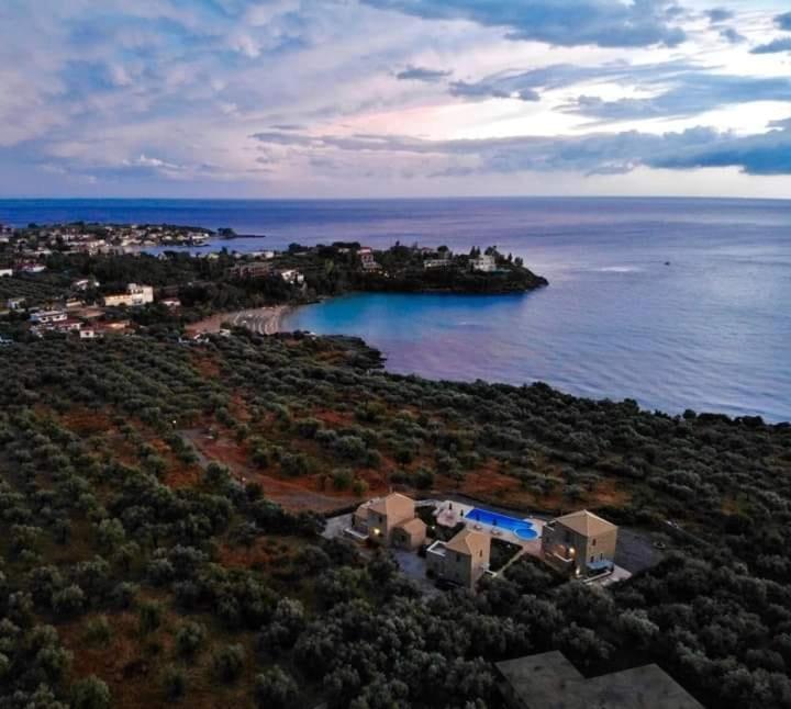 Mythos Villas room 2